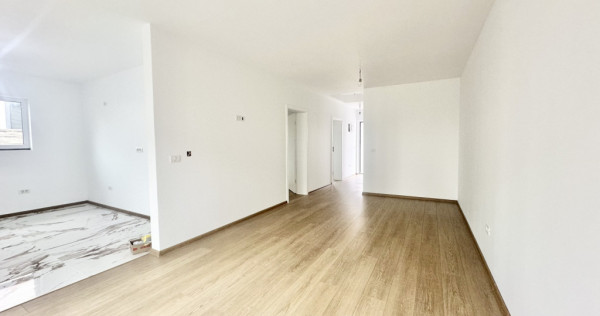 Duplex cu 3 camere despartit prin camera tehnica - acces rap