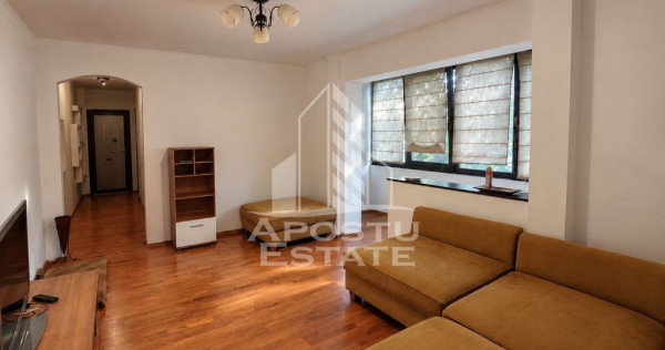 Apartament de inchiriat 3 camere, centrala proprie, etaj 1, zona Dacia