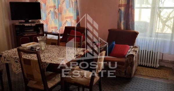 Apartament 3 camere de vanzare zona Piata Marasti Timisoara