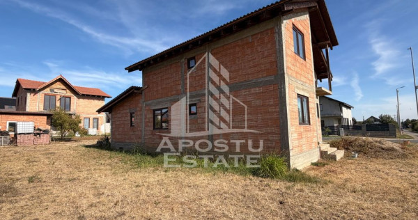 Casa individuala de vanzare la rosu Giarmata