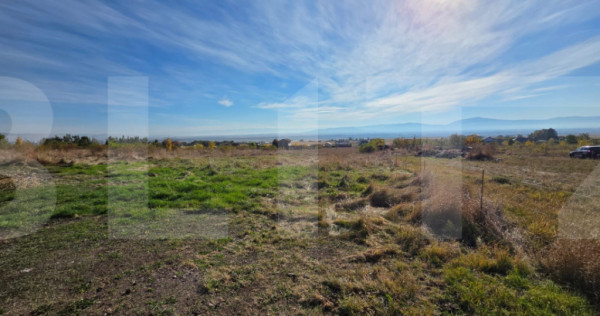 Teren intravilan cu vedere panoramica, in zona Salomer