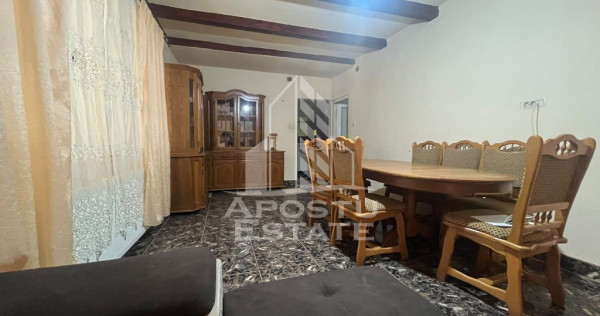 Casa/Vila 4 camere, Felnac