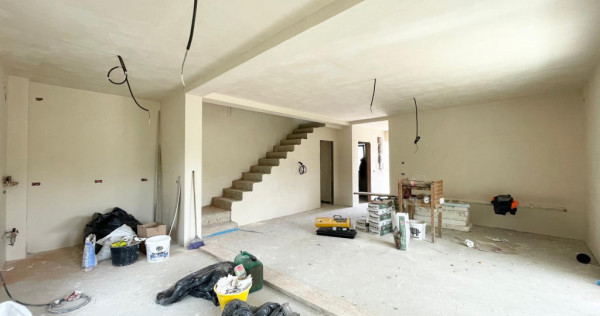 Duplex superb 4 camere Mosnita Noua - Serena