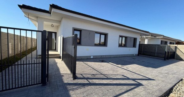 Duplex in Covaci | Toate utilitatile | Parter | Curte genero