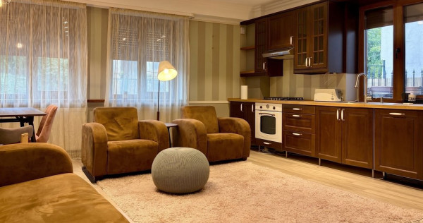 Casă cu design aparte | 4 camere | Demisol și mansardă &icirc;nalt