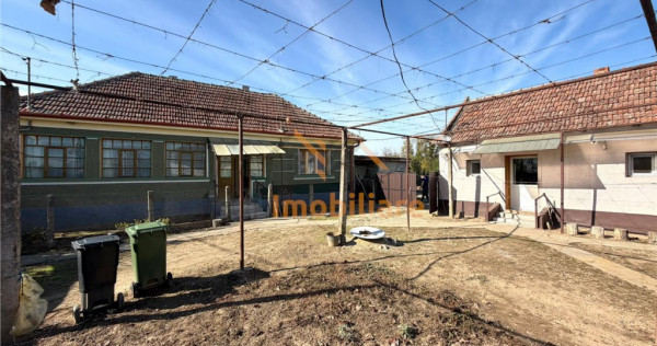 CASA CU TEREN 1080 MP | ACCES AUTO | LOCALITATEA INEU | BIHO