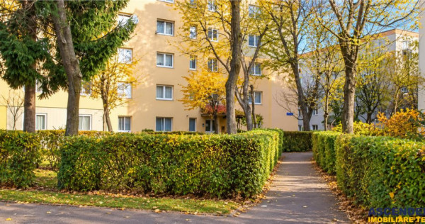 Apartament 2 camere, renovat, etaj 2, spatii verzi, disponib