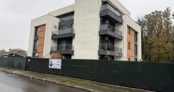 Cladire 11 apartamente cu 3 camere, superba, langa padure Ch