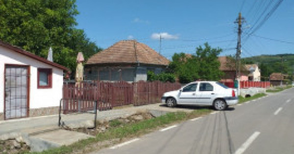 Casa ,teren intravilan si extravilan Balda,Mures,Sărmașu