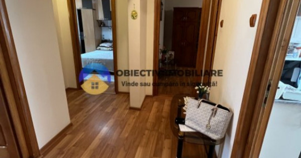 Apartament 3 camere Kaufland-strada Vasile Conta
