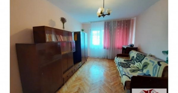 Apartament doua camere Cetate