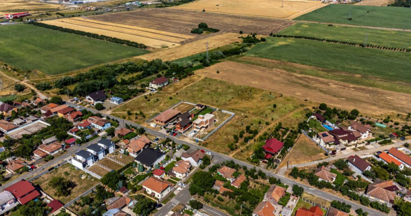 Loc de casă în Poltura Arad