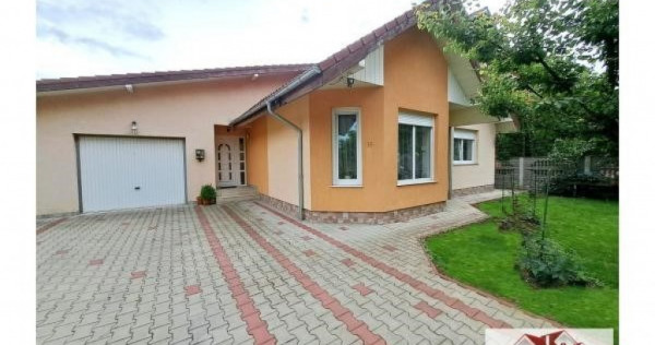 Casa in Alba Iulia, Cetate -500 mp teren