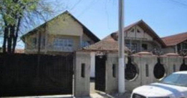Casa si teren Targu Jiu, jud. Gorj - licitatie 03.12