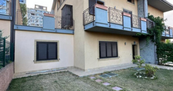 Casa P+1+M in zona Santa Maria Bay - Constanta