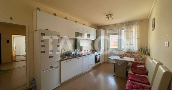 Apartament 2 camere 88 mpu mobilat utilat parcare Lipoveni A