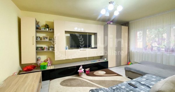 Apartament 3 camere | 65 mp | Decomandat | Balcon | Zona Pod