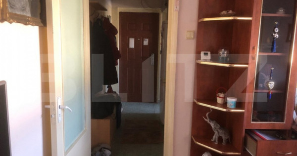 Apartament 2 camere, etaj 4, zona 14 Mai
