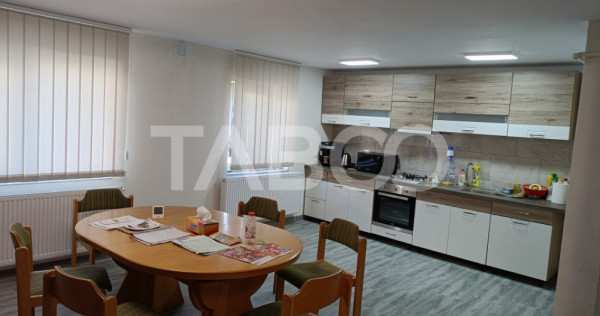 Apartament decomandat 4 camere 75 mpu mobilat utilat parter