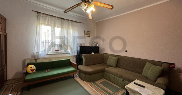 RECO Casa zona de dealuri, in regim S P E, Oradea