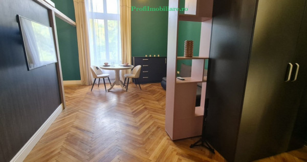 Apartament exclusivist et.1 langa Primarie cu balcon si vede