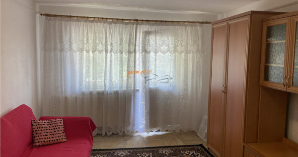 Apartament situat inj zona Spitalul Judetean Focsani , et 2