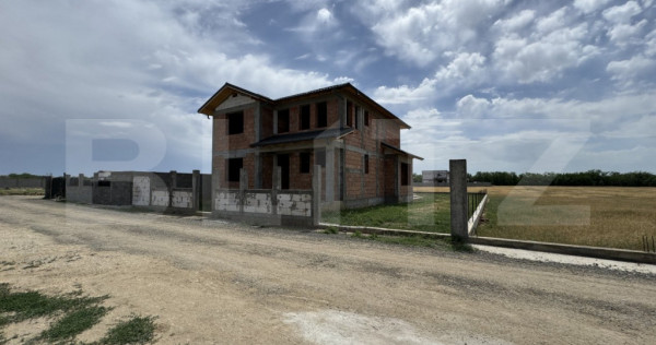 Casă P + E la roșu, 169 mp utili, 515 mp teren, zona Ford