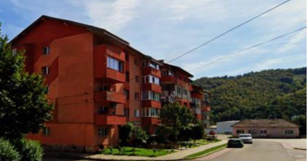 Cota de 1/2 din Apartament loc. Zlatna, jud. Alba