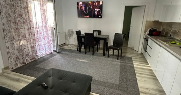 Apartament 3 camere zona Cetatii