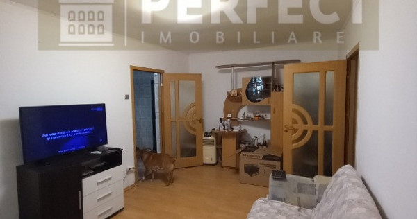 Apartament 2 camere, et P/10 , Vest - Ghe Gr.Cantacuzino - 50000 euro