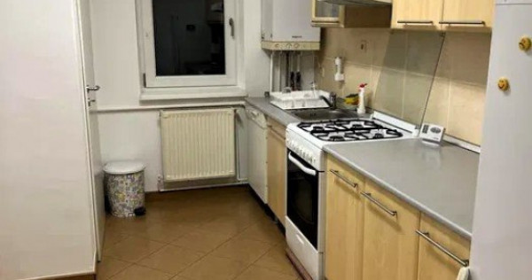 Apartament 3 camere, aer conditionat zona Calea Dumbravii