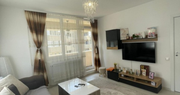 Apartament cu 3 camere/decomandat /utilat