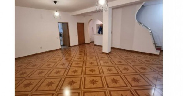 Vila 5 camere Soseaua Oltenitei, Popesti-Leordeni