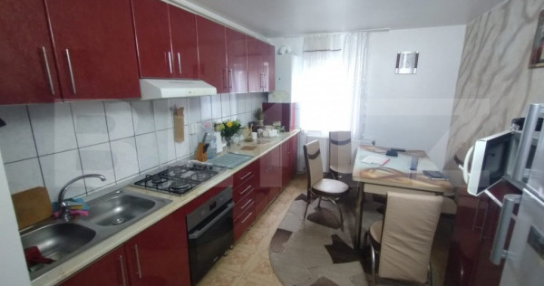 Apartament 3 camere,67mp utili,etaj 4,zona Bachus,oras Becle