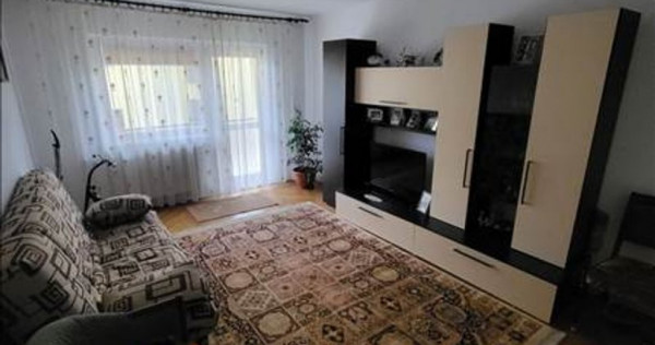 Apartament 4 camere decomandat Grivitei, Brasov