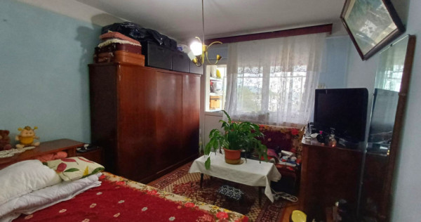 Apartament 3 camere, 73mp - Podu Roș, Palas Mall