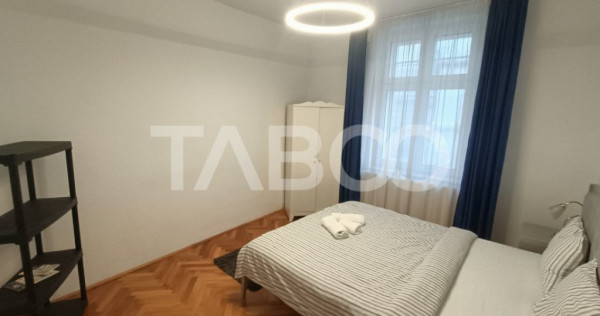 Apartament decomandat cu 2 camere si pod mansardabil - Centr