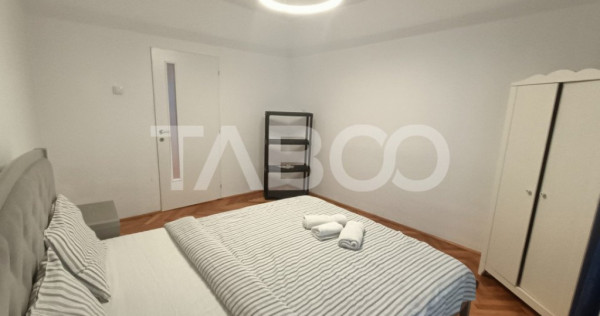 Apartament decomandat cu 2 camere si pod mansardabil - Centr