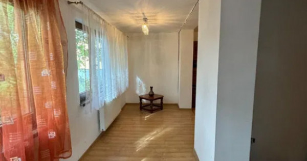 Apartament cu 2 camere semidecomandate Parter -Zona Ultracentrala