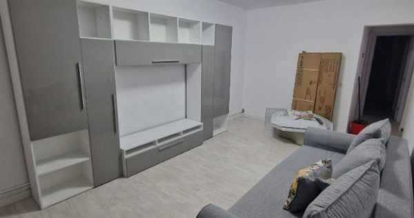 Apartament cu 2 camere decomandate Zona Burdujeni