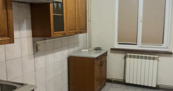 Apartament Central ,3 camere, 72mp ,etaj 2, SIRET