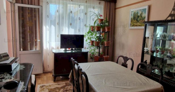 Apartamen cu 3 Camere in zona Chisinau (Bloc Reabilitat)