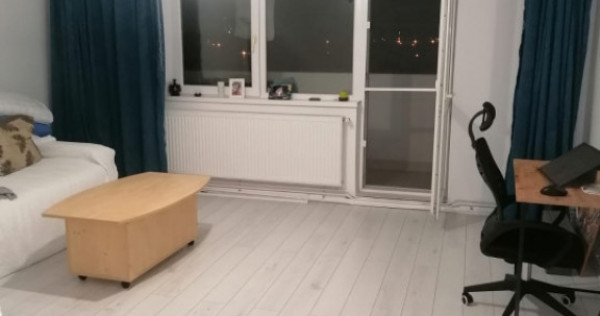 APARTAMENT 3 CAMERE/ZONA DEMOCRATIEI/PLOIEȘTI