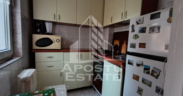 Apartament 2 camere, bloc anvelopat, mobilat si utilat, z...