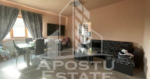 Apartament 3 camere, spatios, cu terasa si garaj, zona Bujac