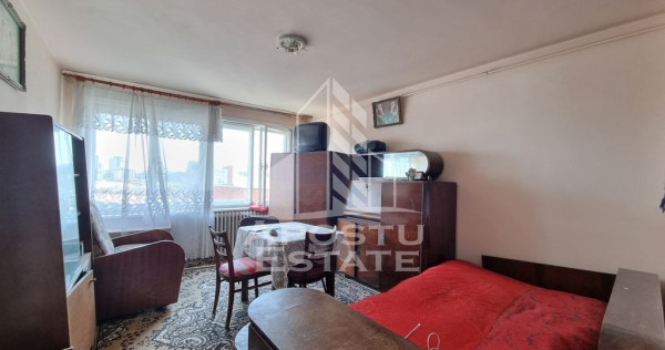 Apartament cu 2 camere, decomandat, zona Calea Bogdanestilor