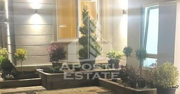 Casa de vanzare in localitatea Zimandcuz, Arad.