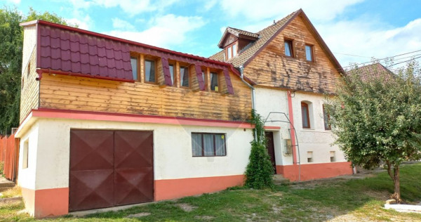 Casă in Bazna (Sibiu), 1418 mp teren, pretabila diverse ...