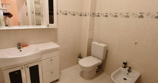 Se oferă spre închiriere apartament cu 2 camere, zona Dristor