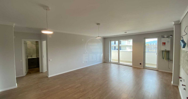 Apartament cu 3 camere finisat, zona Eroilor